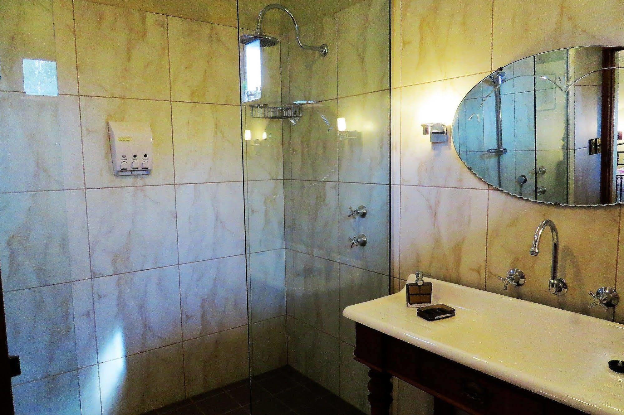 Mccloud House Apartment Port Noarlunga Bagian luar foto
